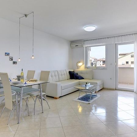 Apartment Frlan Ližnjan Extérieur photo